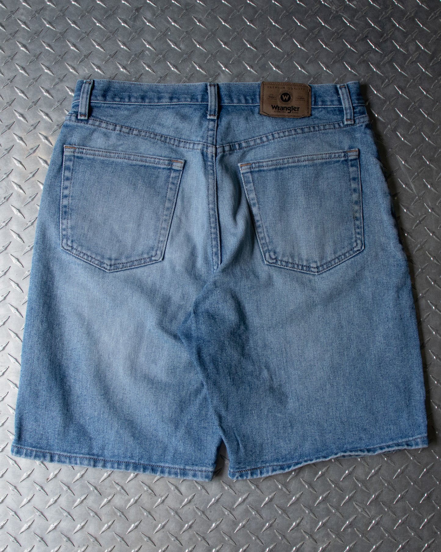 00s Denim Wrangler Shorts - 34 Waist