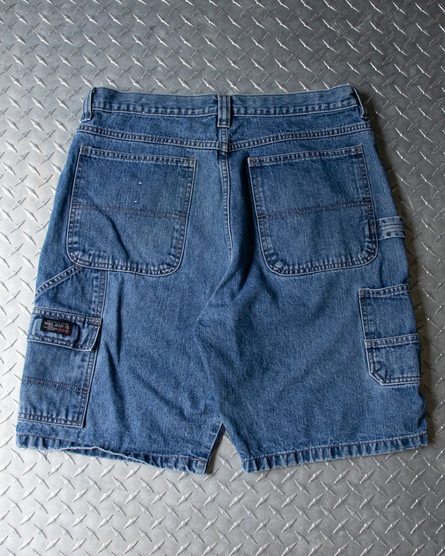 00s Denim Wrangler Carpenter Shorts - 34 Waist