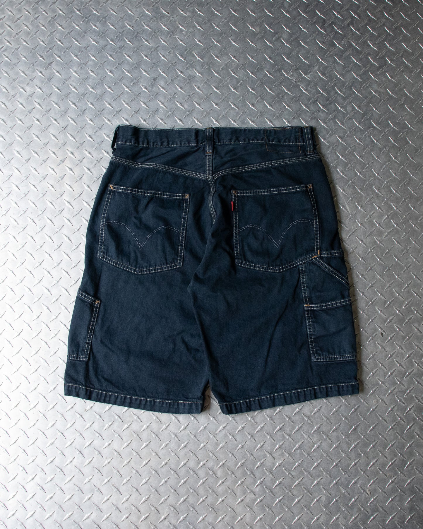 00s Levis Carpenter Shorts - 33 Waist