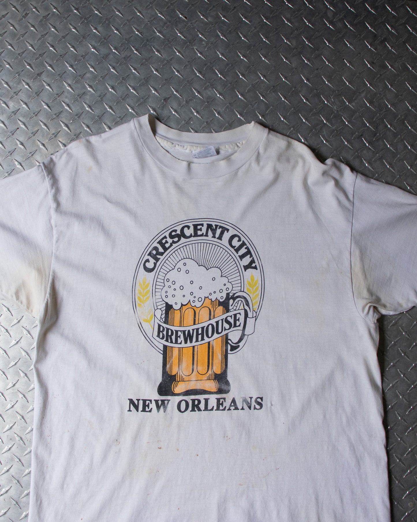 90s Distressed Beer T Shirt - XL