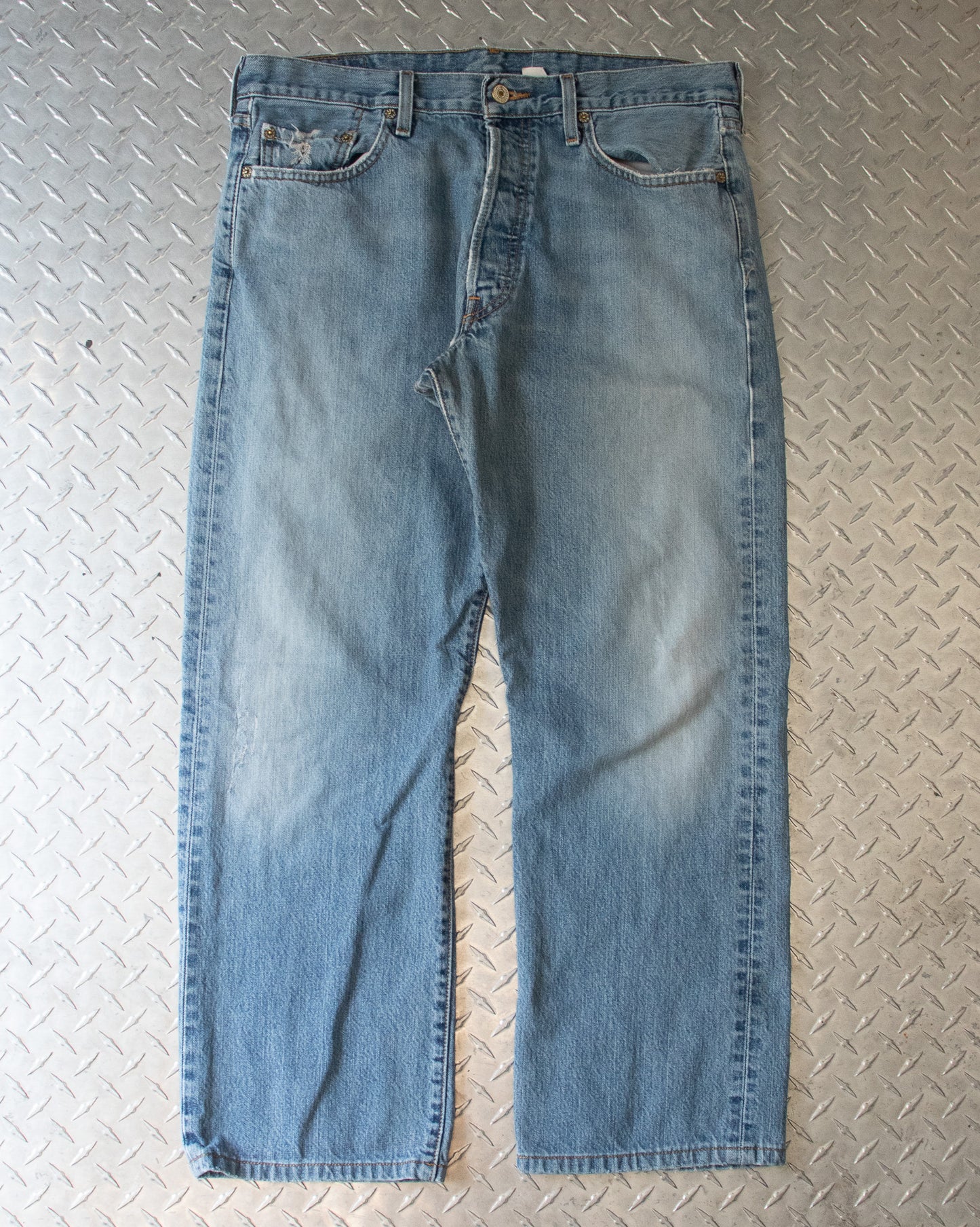 90s Levis 501s - 35 x 29