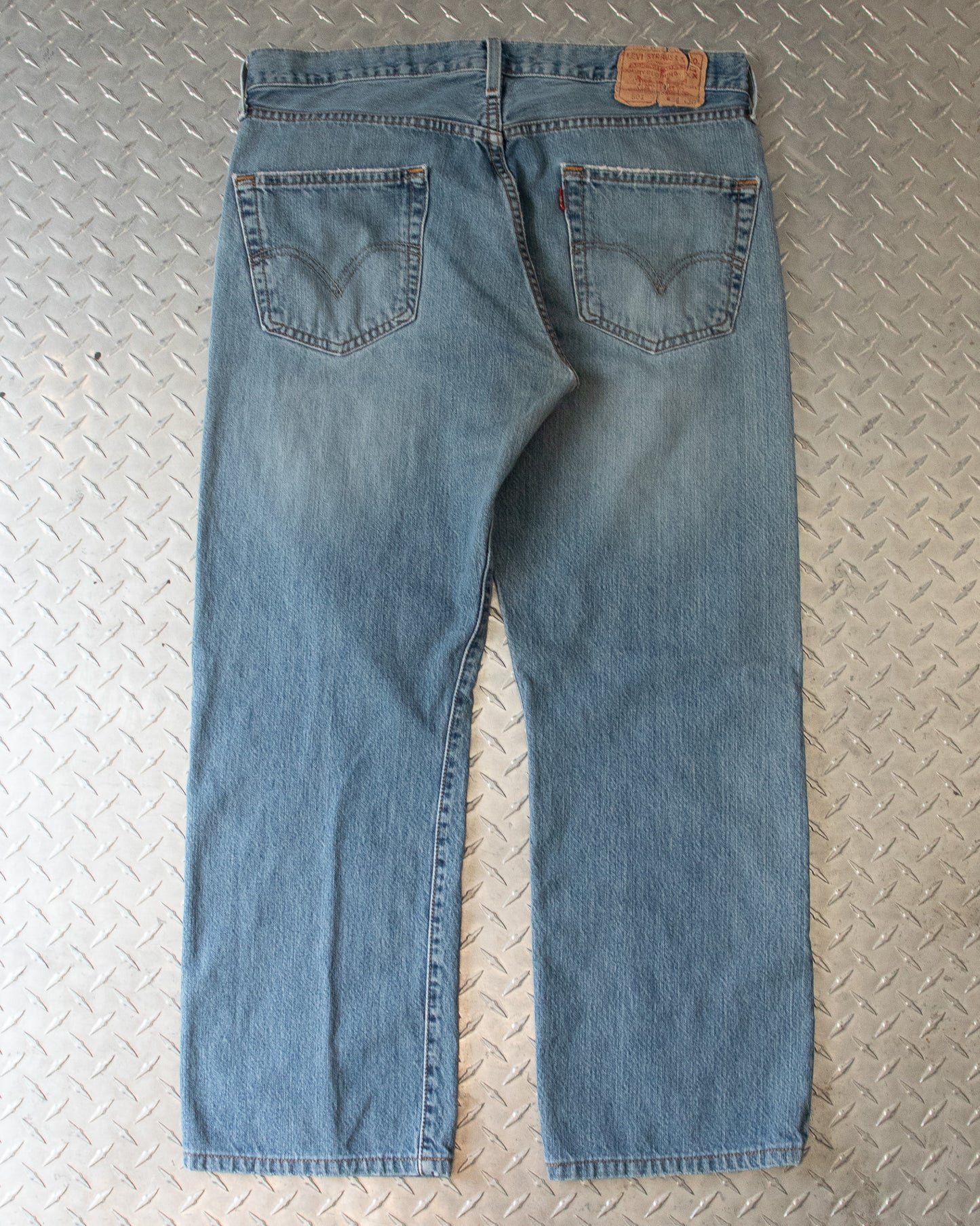 90s Levis 501s - 35 x 29