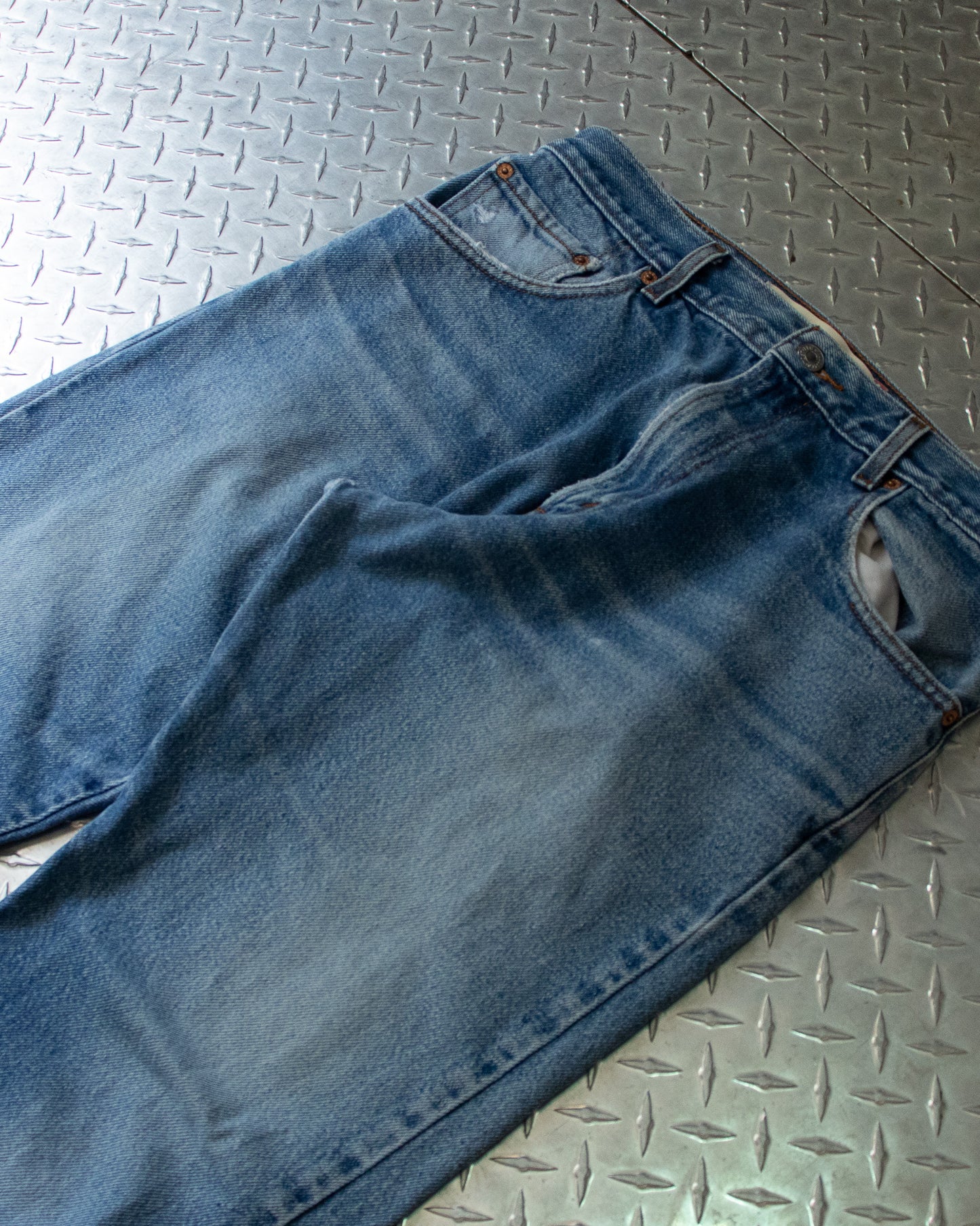 00s Bootcut Levis 517 - 33 x 32