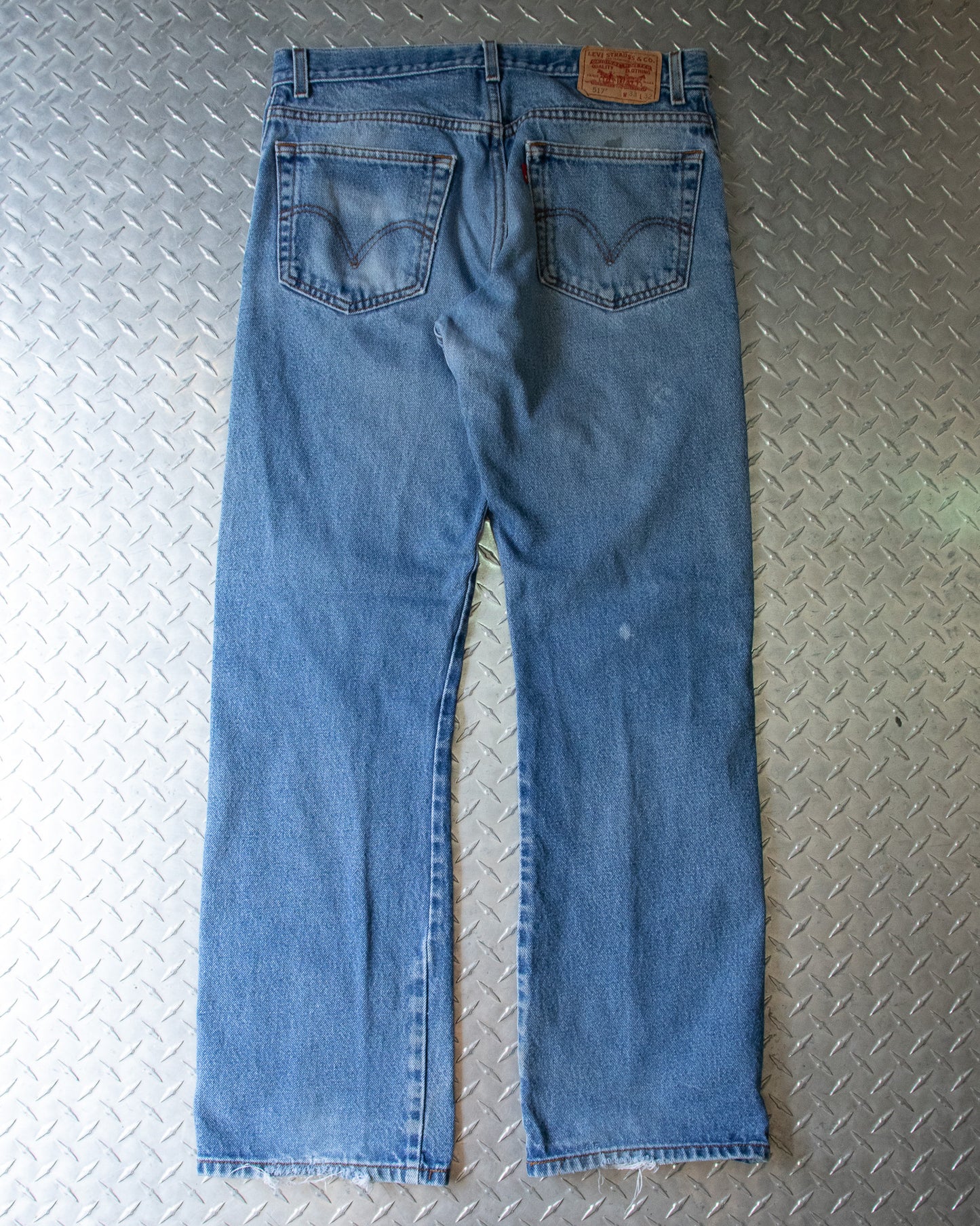 00s Bootcut Levis 517 - 33 x 32