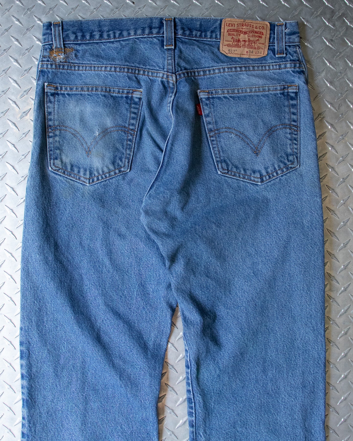 00s Bootcut Levis 517 - 34 x 32