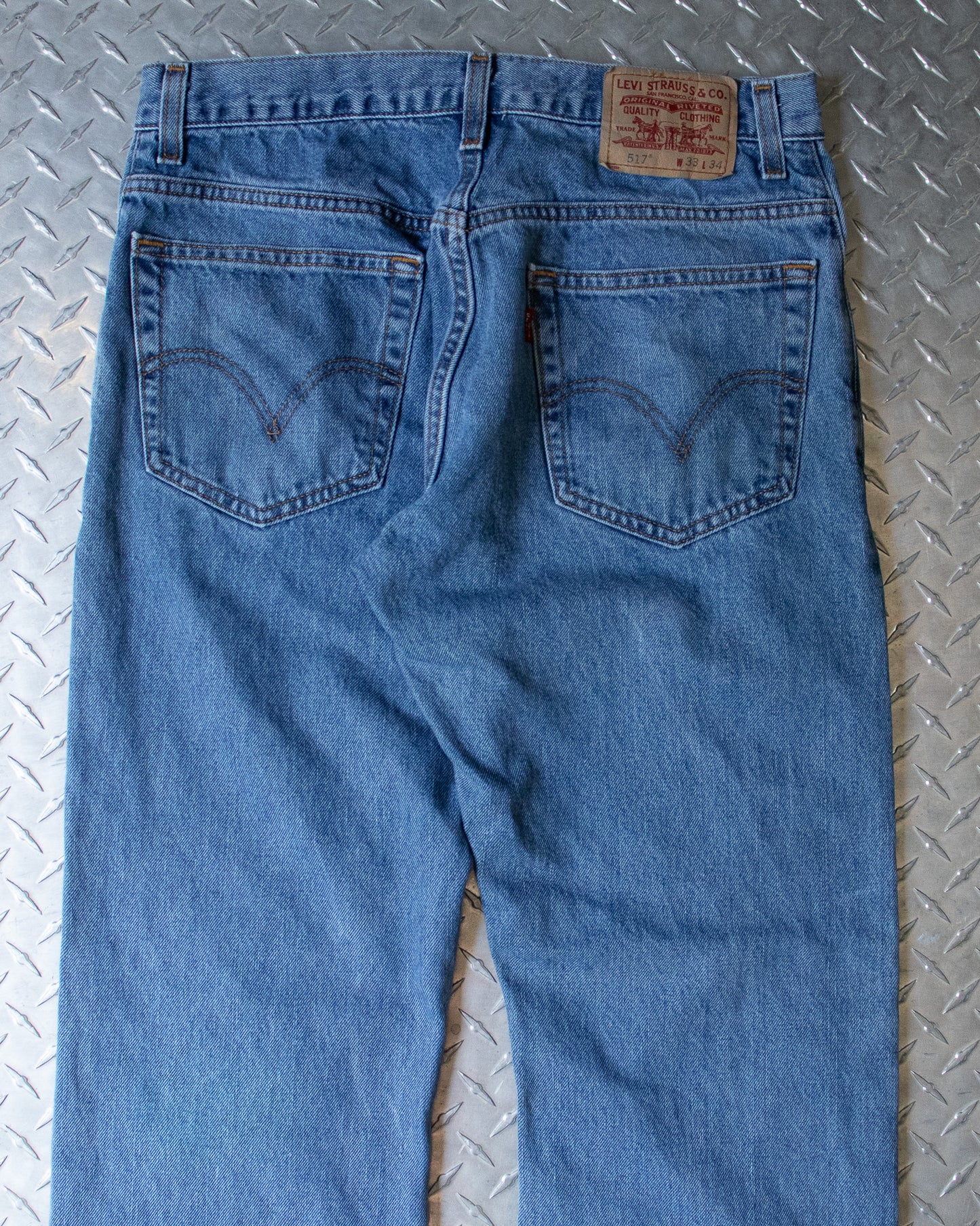 00s Bootcut Levis 517 - 32 x 34.5