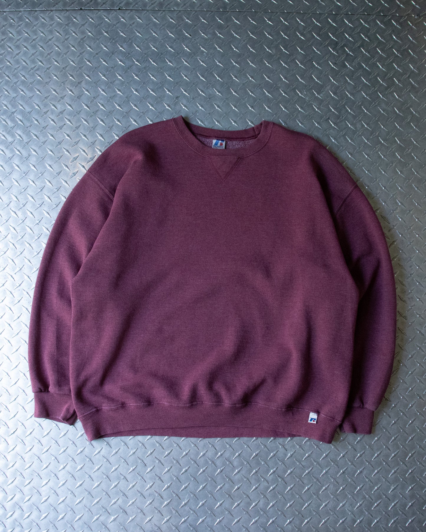 00s Faded Red Russell Crewneck Sweatshirt - 2XL