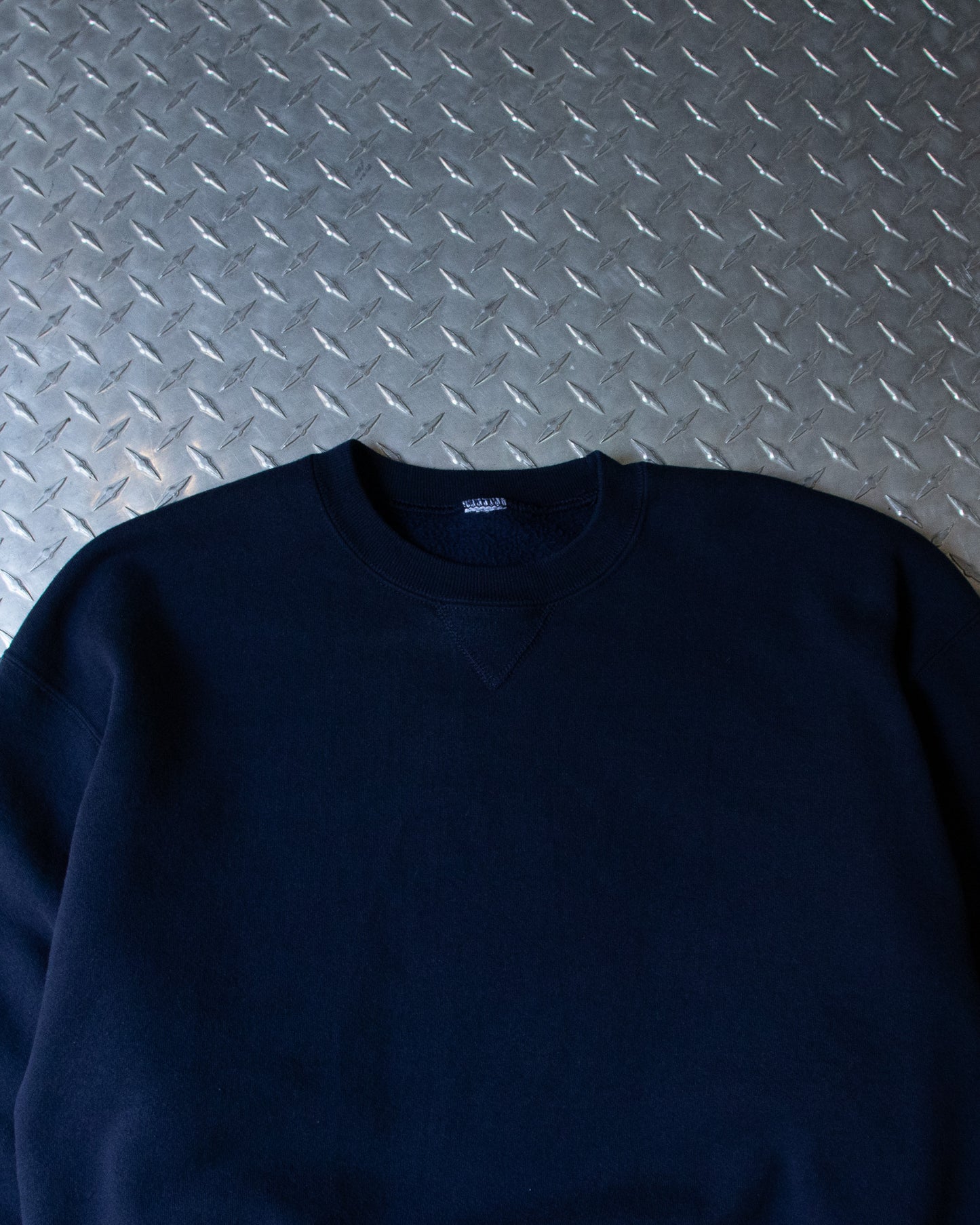 90s Navy Russel Crewneck Sweatshirt - L