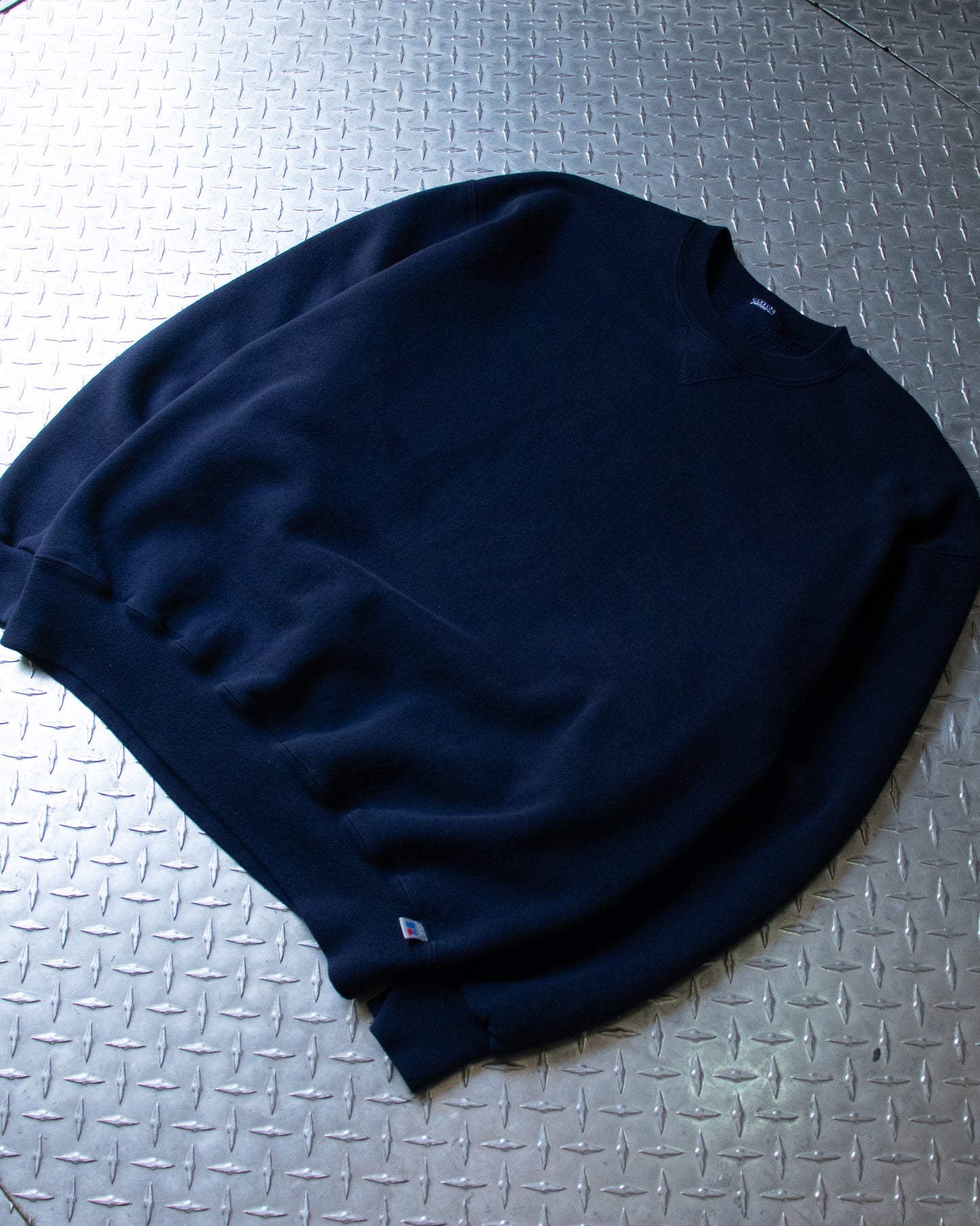 90s Navy Russel Crewneck Sweatshirt - L