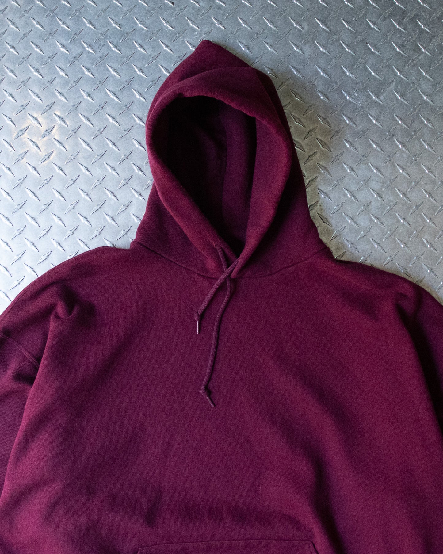 00s Maroon Russell Hoodie - 2XL