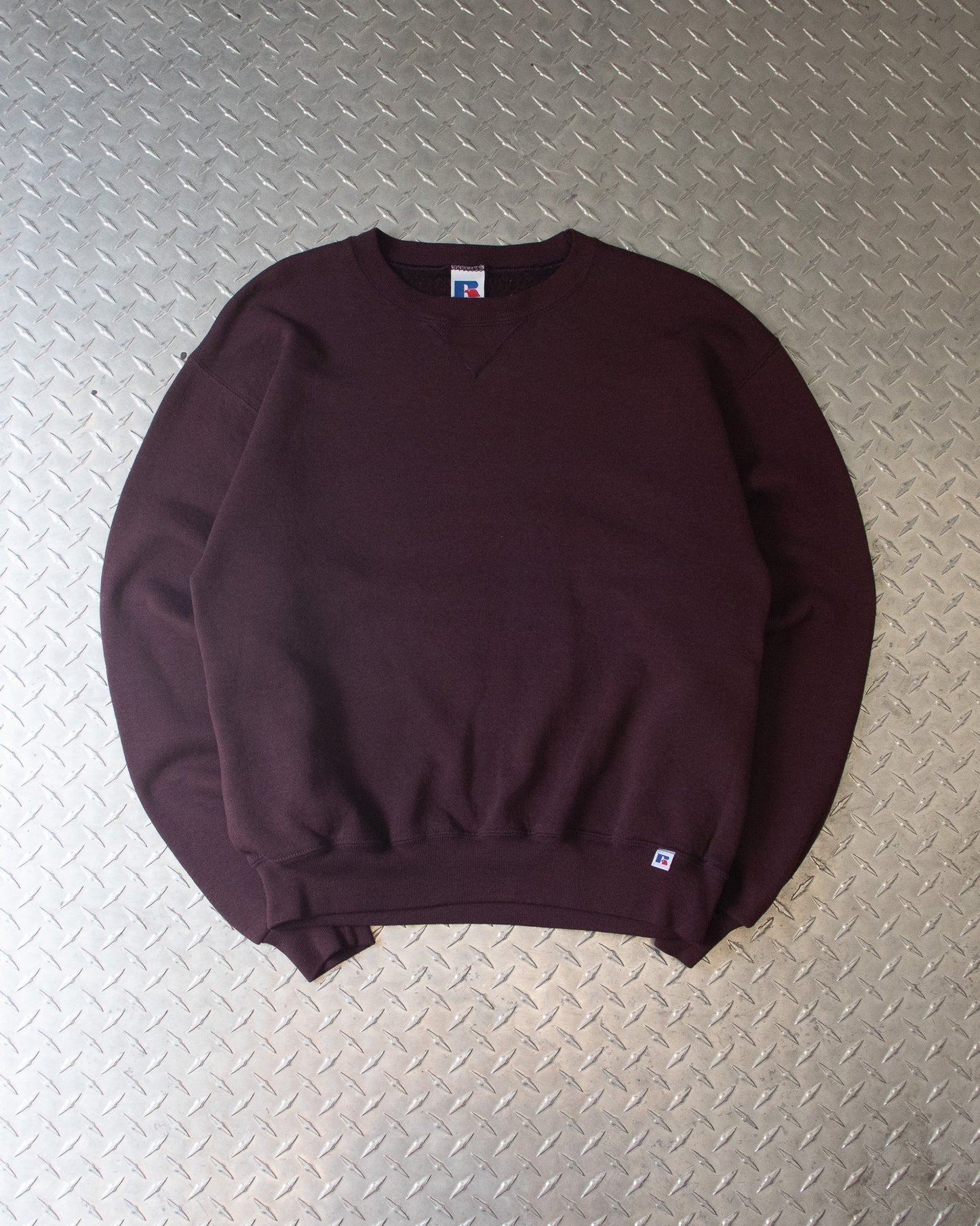 00s Red Purple Russell Crewneck Sweatshirt - M