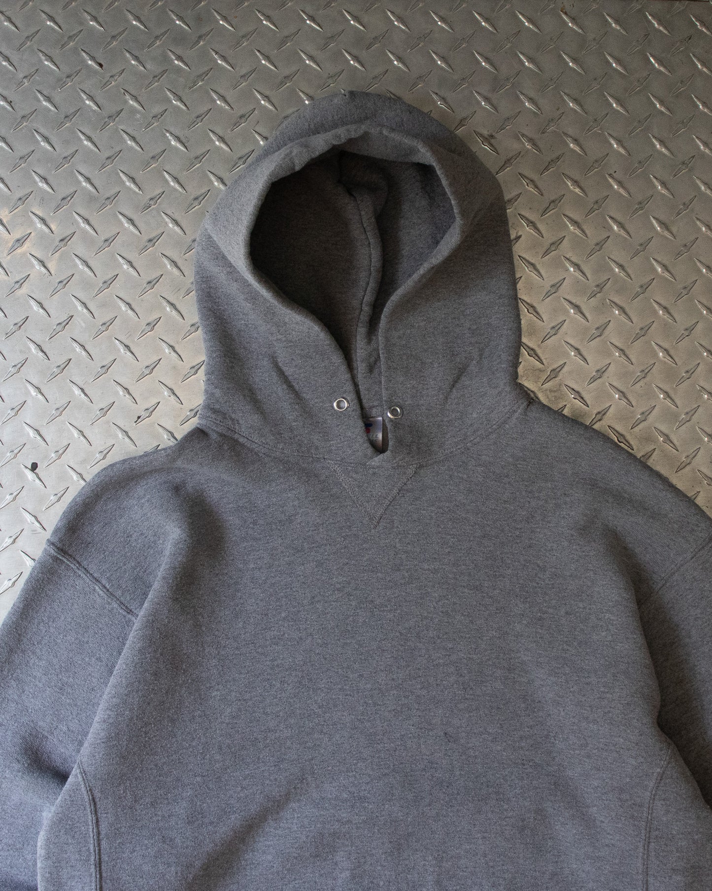 00s Grey Russell Hoodie - M