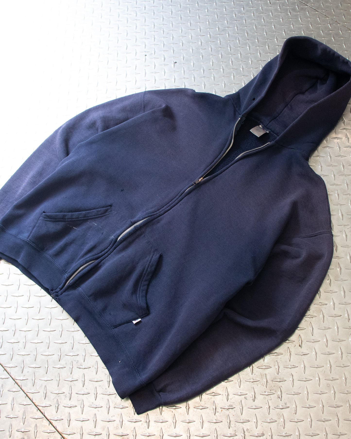 00s Faded Navy Russell Light Jacket - L