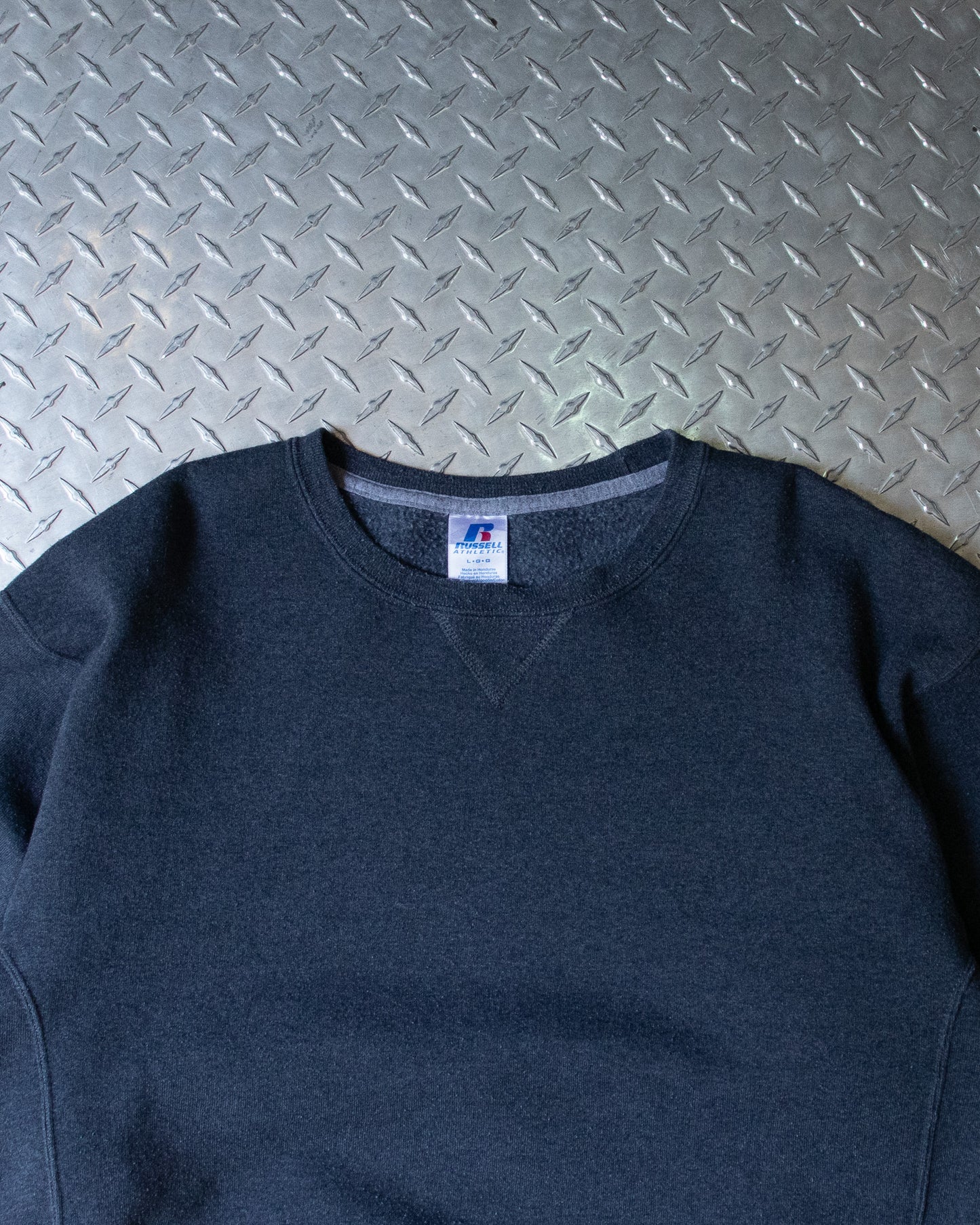 00s Grey Russell Crewneck Sweatshirt - XL